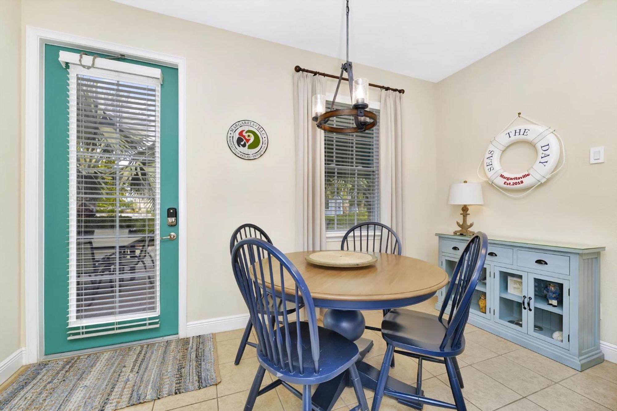Seas The Day Near With Margaritaville Island H2o Access - 8001ff
