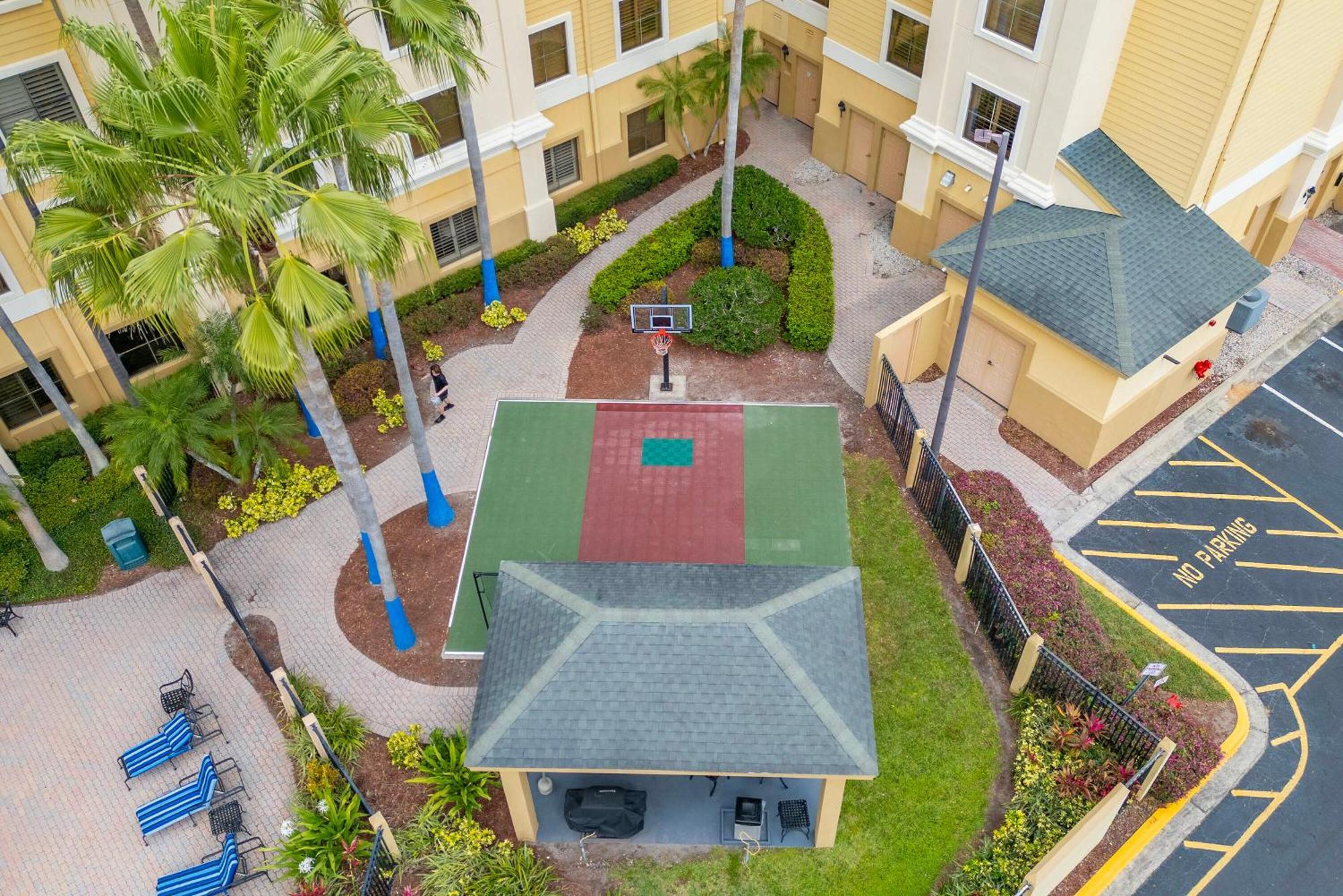 Comfort Close To Attractions * Orlando