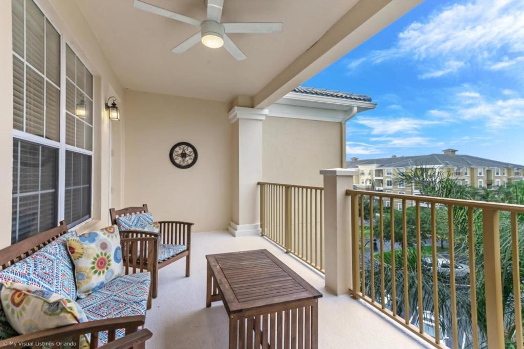 Apartment Beautiful Modern Vista Cay Condo, Near Parks-2011 *
