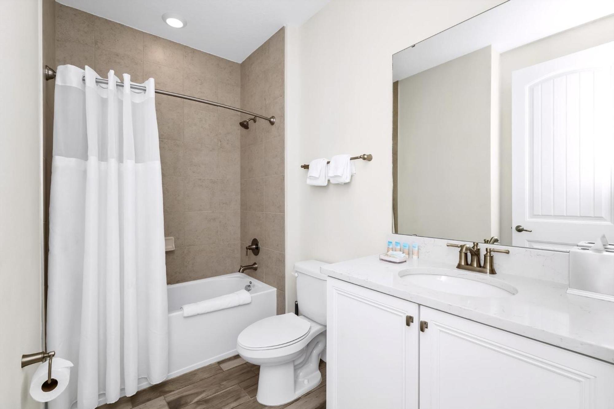 Sky Blue Near With Margaritaville Island H20 Waterpark Access - 3156cs Villa *