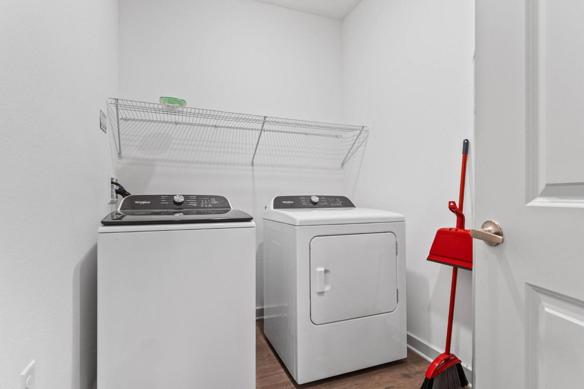 Apartment Complete Stylish King Near Parks Amenities Pet Ok Orlando