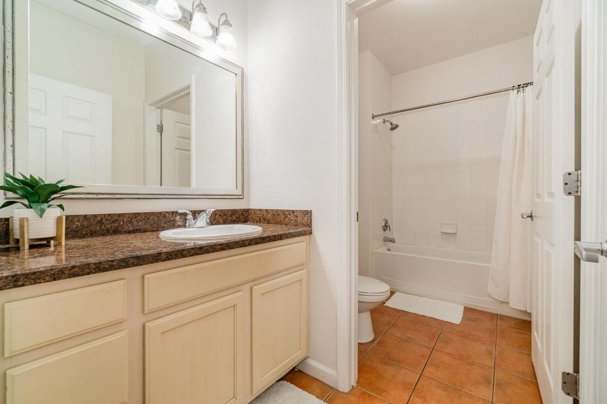 Upstay Modern 3br Pool & Patio Near Holiday home Orlando