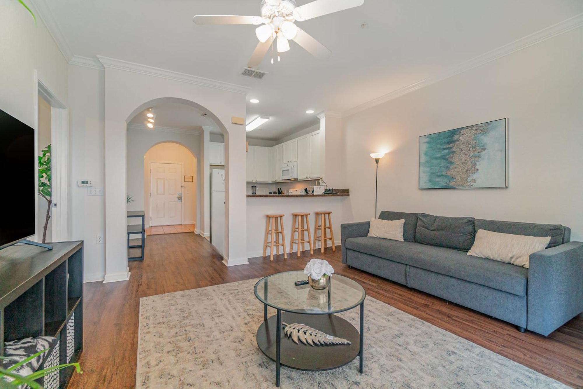 Upstay Modern 3br Pool & Patio Near Holiday home Orlando