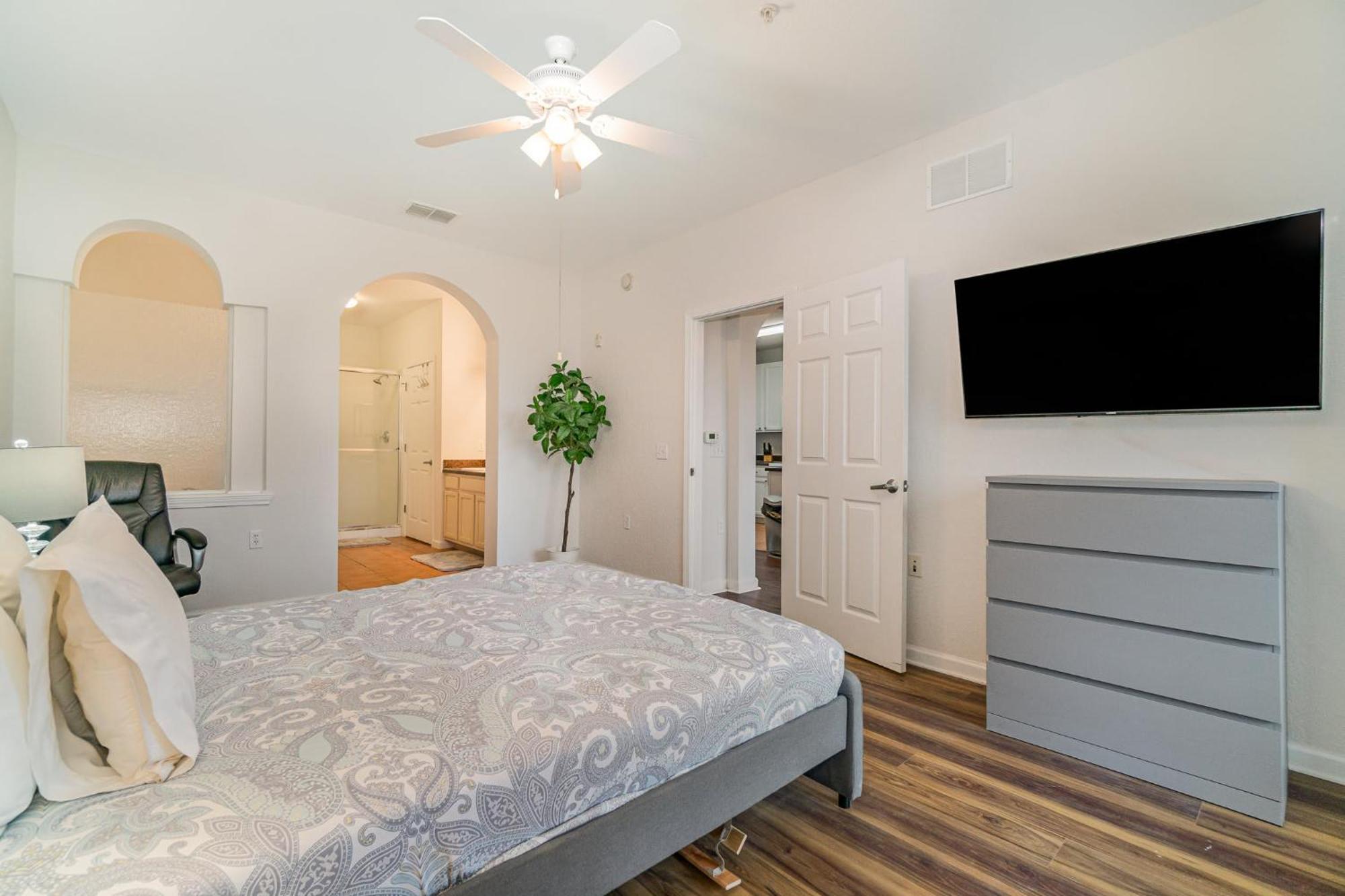 Upstay Modern 3br Pool & Patio Near Orlando