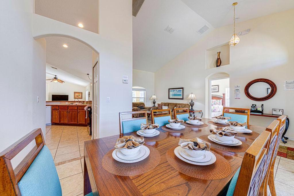 Villa Great Location With Conservation Views *