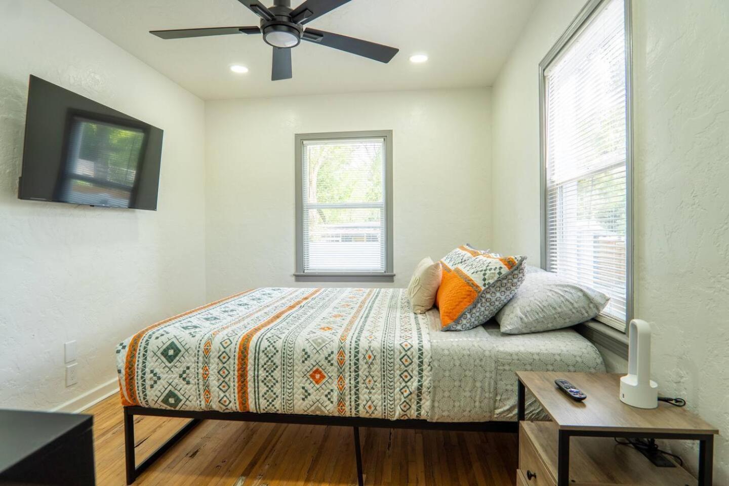 Holiday home 2br Fast Wi-fi Pet Friendly Orlando