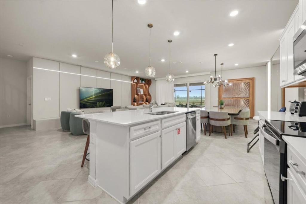 Holiday home 10 Bedrooms - 8 Bathrooms - Windsor Cay 15973cc *