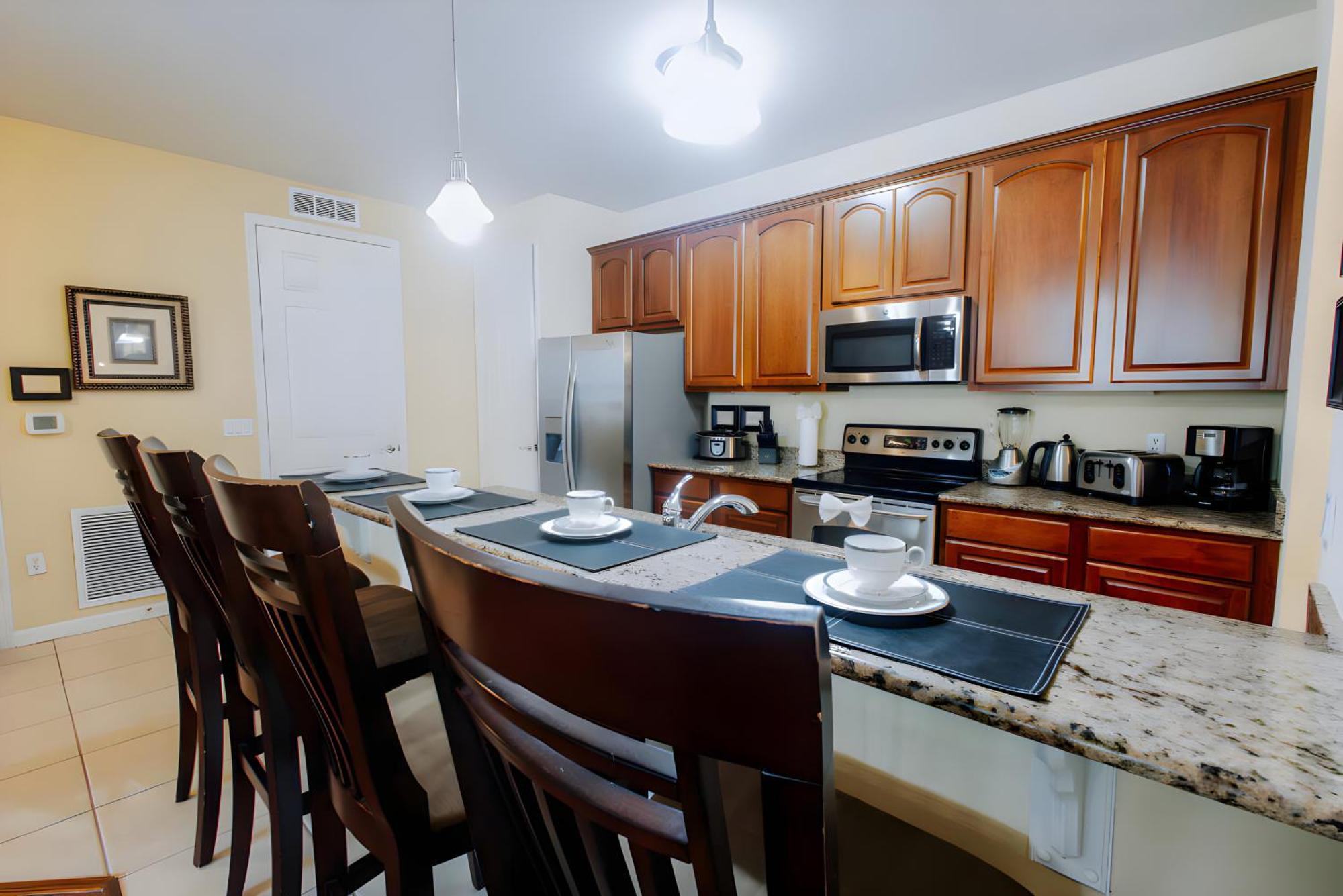 2br Close Convention Center L Epic *
