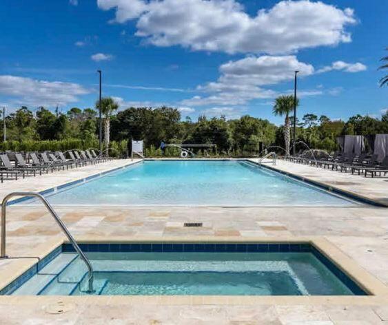 Modern 4bed Townhome In The Heart Of Kissimmee *
