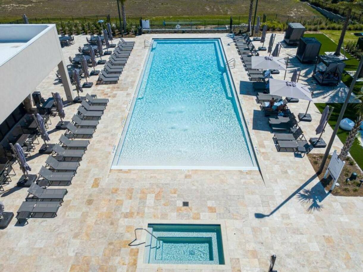 Modern 4bed Townhome In The Heart Of Kissimmee Orlando