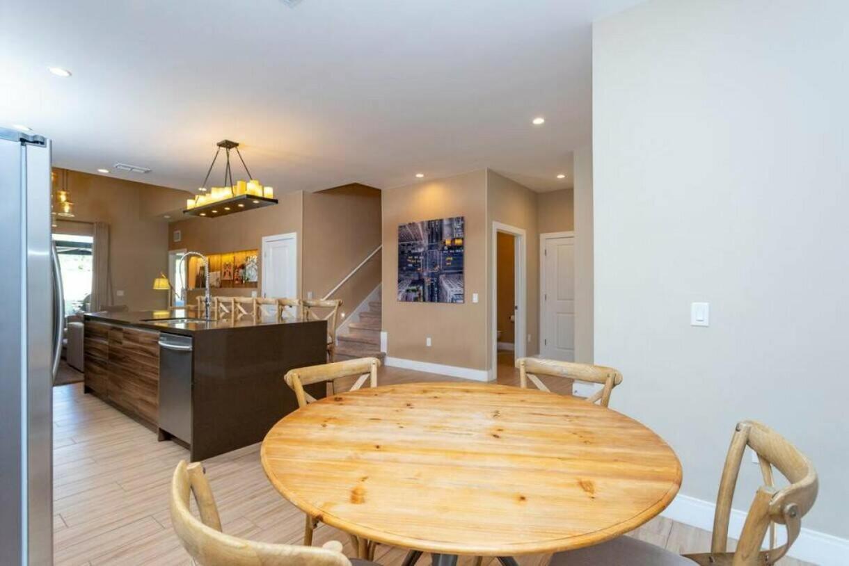 Holiday home Modern 4bed Townhome In The Heart Of Kissimmee