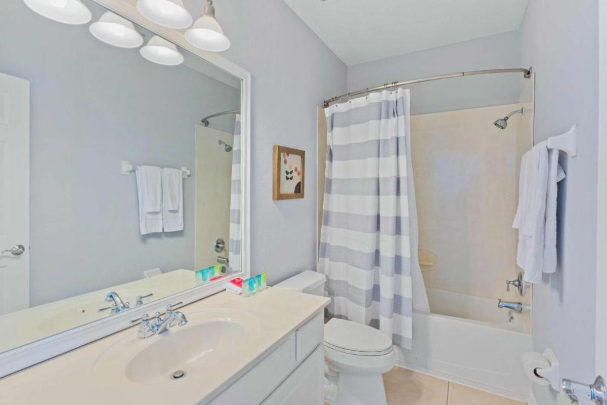 5026 Spacious 3-bedroom 3.5-bathroom Townhome 13