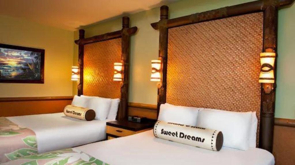 Disney's Polynesian Village 4*