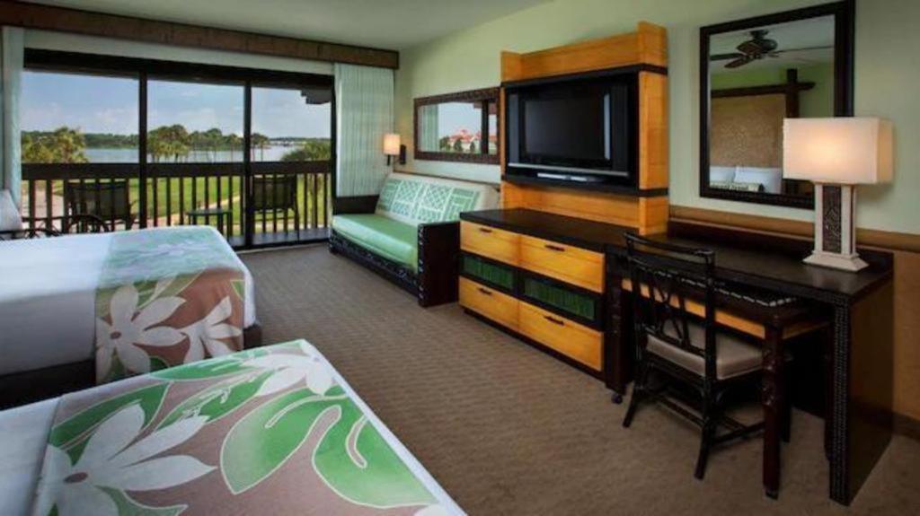 Disney's Polynesian Village 4*