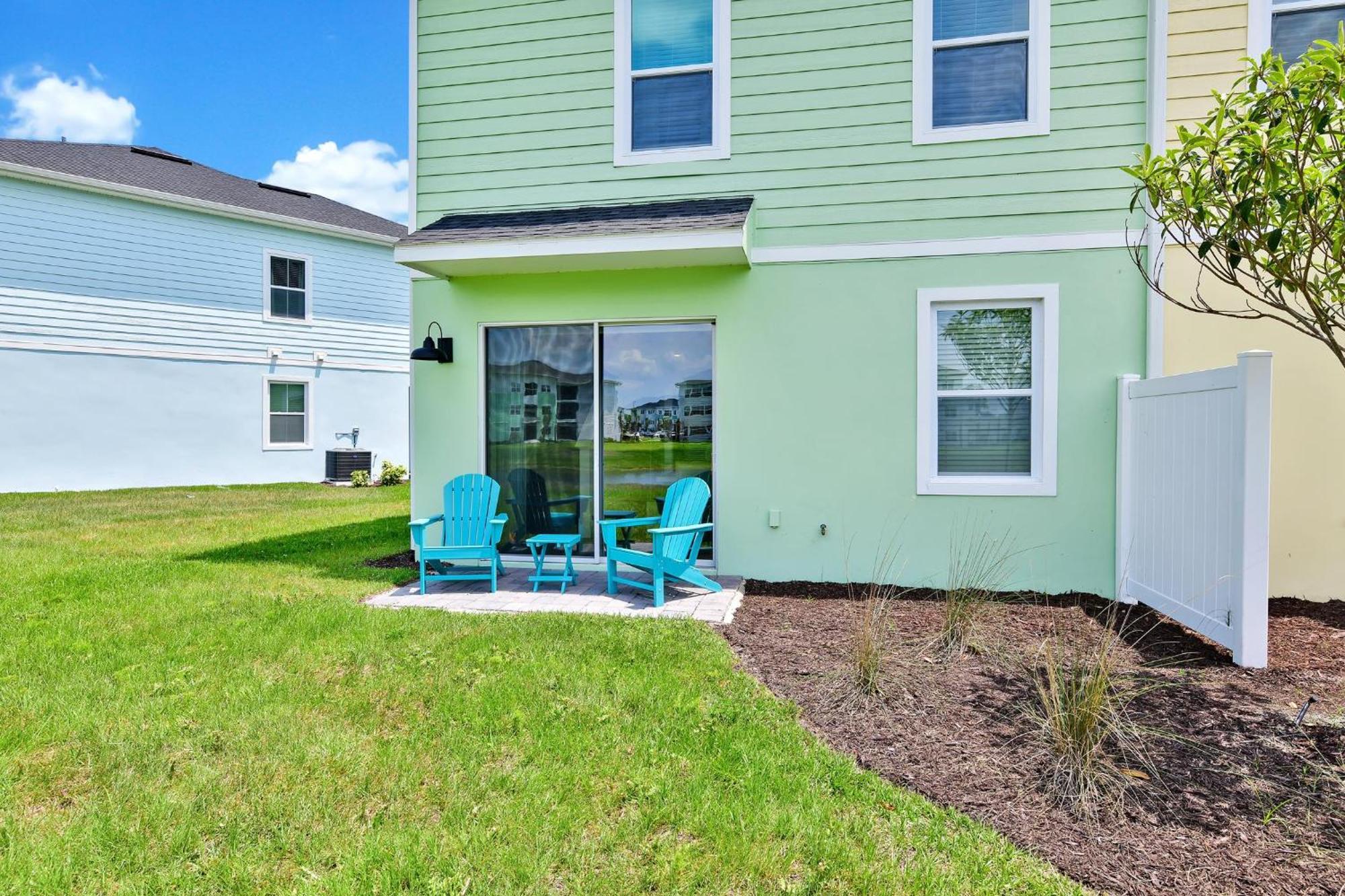 Pistachio Palace - Sleeps 10
