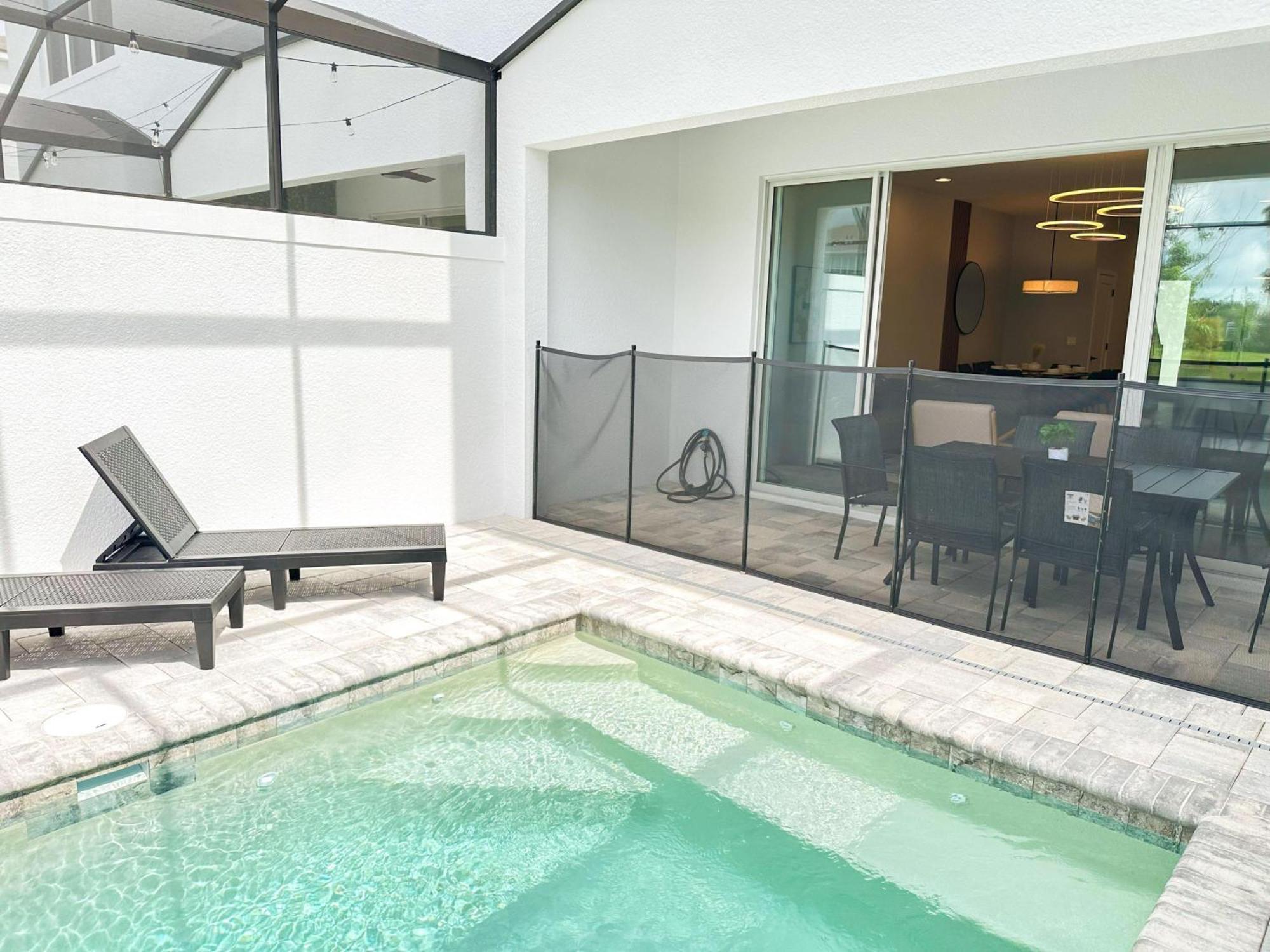 Tr17406sb - New 3br W/ Pool | 17min Apartment
