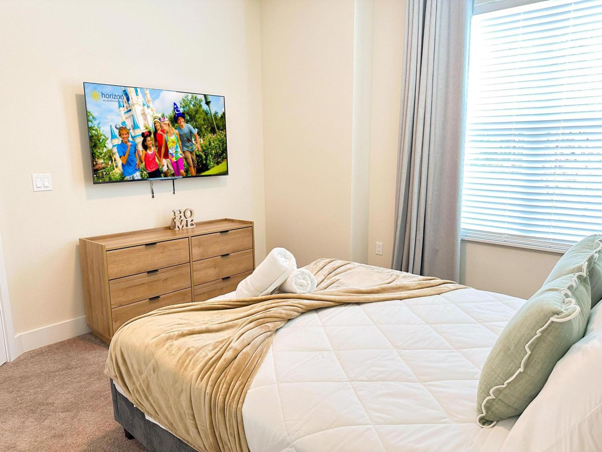 Apartment Tr17406sb - New 3br W/ Pool | 17min