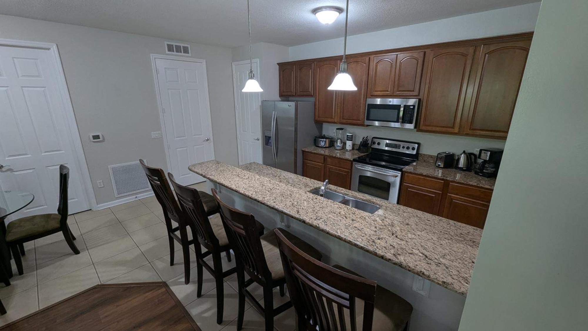 2br Close Convention Center L Epic *