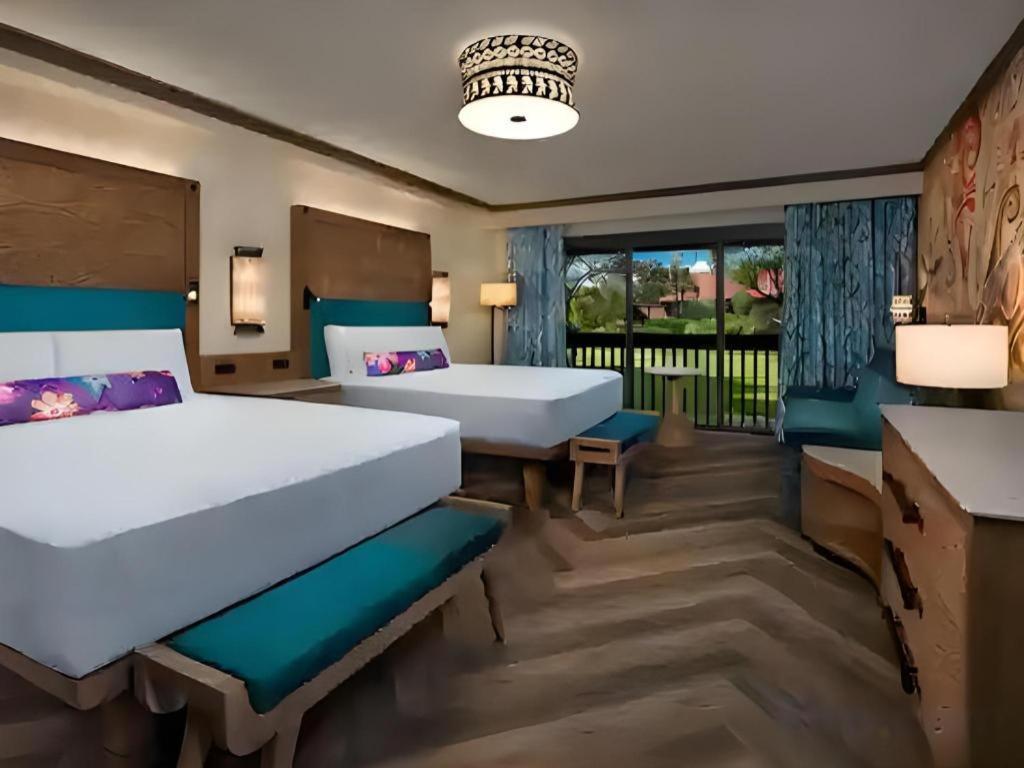 Disney's Polynesian Village