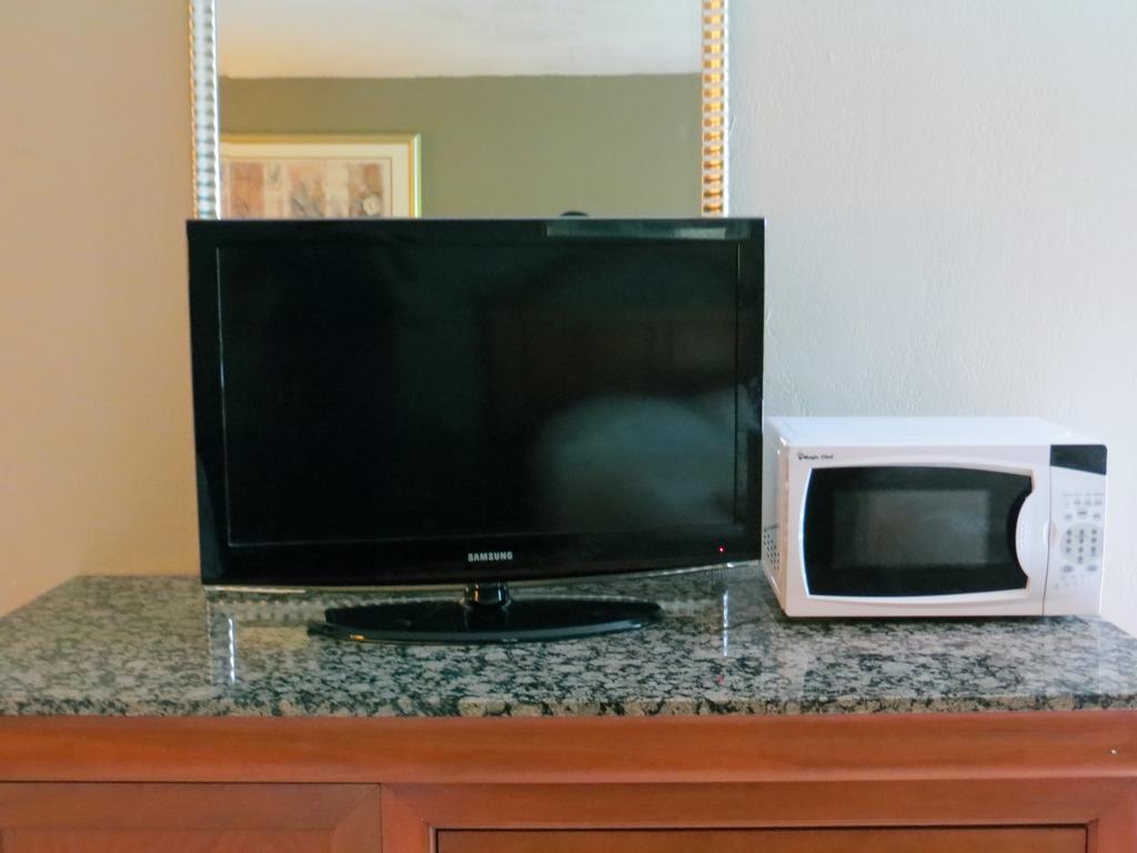 Motel Ambassador 2*