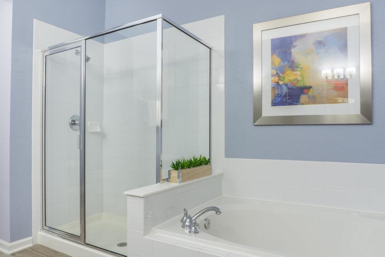 Cayview Avenue Unit 404 Orlando