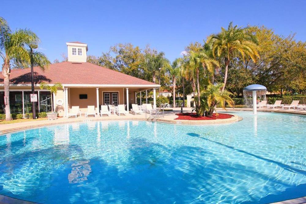 Cvx- Lucaya Village Orlando