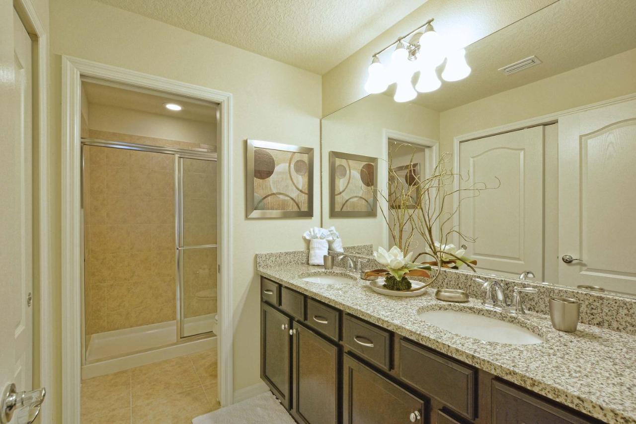 Windsor-5 Bed Townhouse W/splashpool-3800ww