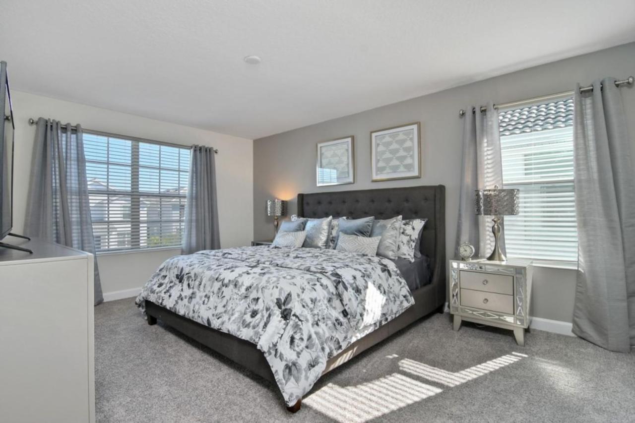 Gorgeous Single With Private Pool Sl4730