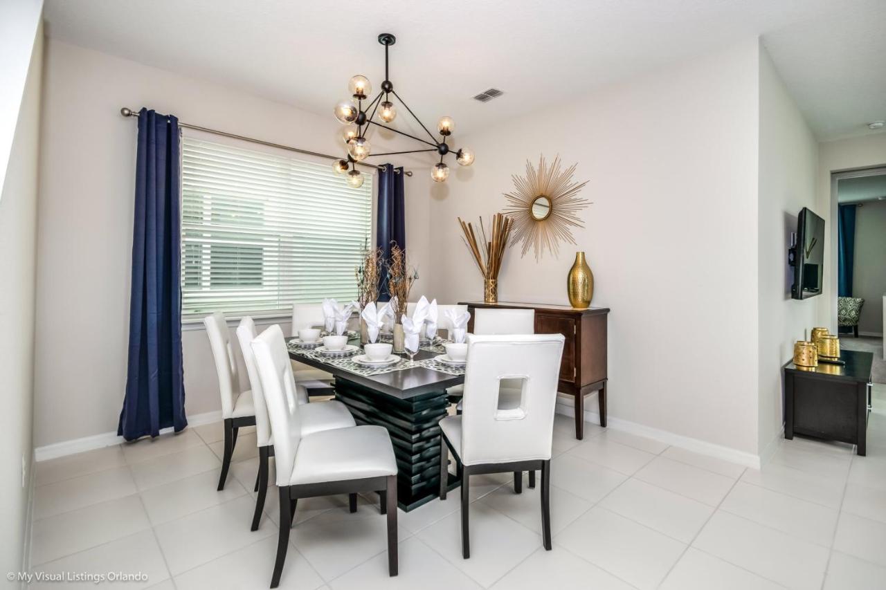 New Amazing 7 Bedroom 5 Bathroom * Orlando