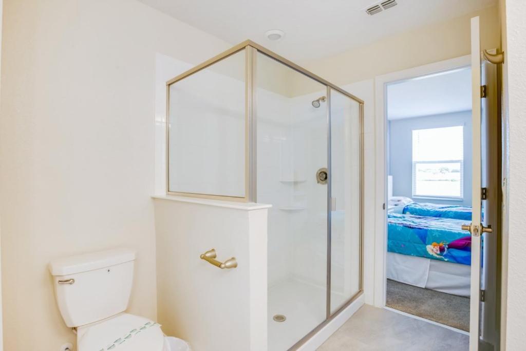 Beautiful 9bd Pool Hm, Game Champions Gate-701pbd Villa *